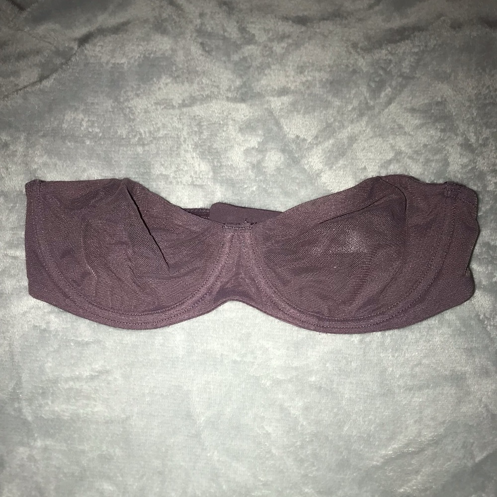 Skims mesh strapless bra (32B) plum color